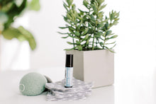 Load image into Gallery viewer, Face Serum