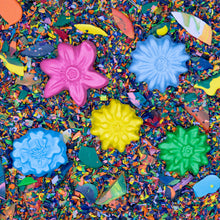 Load image into Gallery viewer, Recycled Crazy Crayons