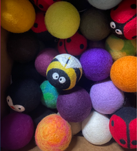Load image into Gallery viewer, Dryer Balls